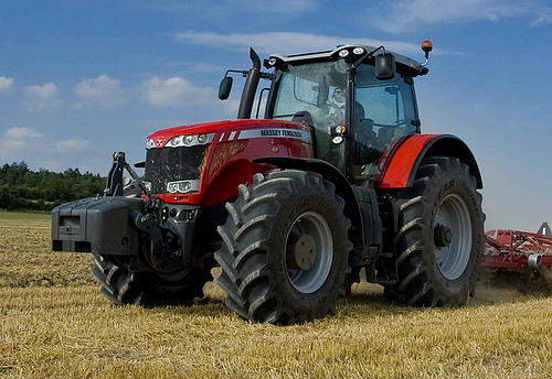 Massey Ferguson 8690